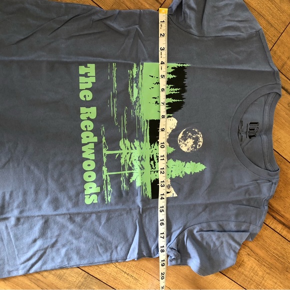 Isaac Morris Ltd Graphic Tee NWT - Picture 3 of 6